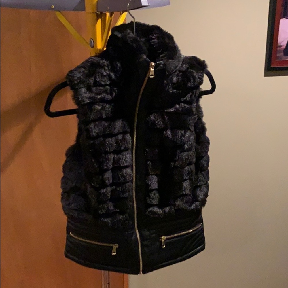 Classy faux fur and leather vest